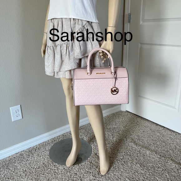 🌼Michael Kors Set - Picture 8 of 16